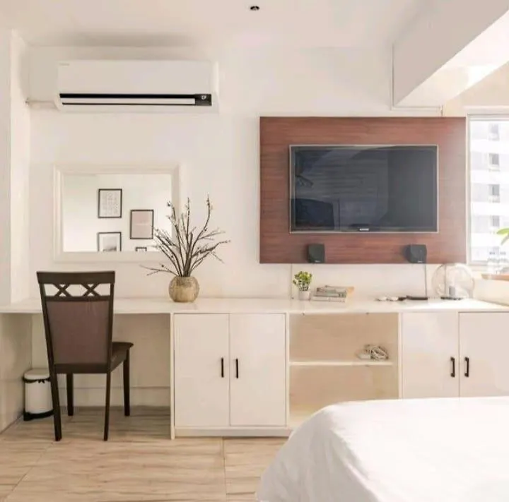 L1 Twin Bed Staycation In Bonifacio Global City Manila